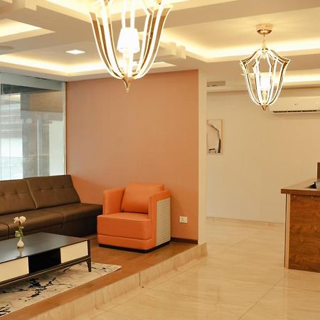 Esquina Residency Hotel Kochi Buitenkant foto
