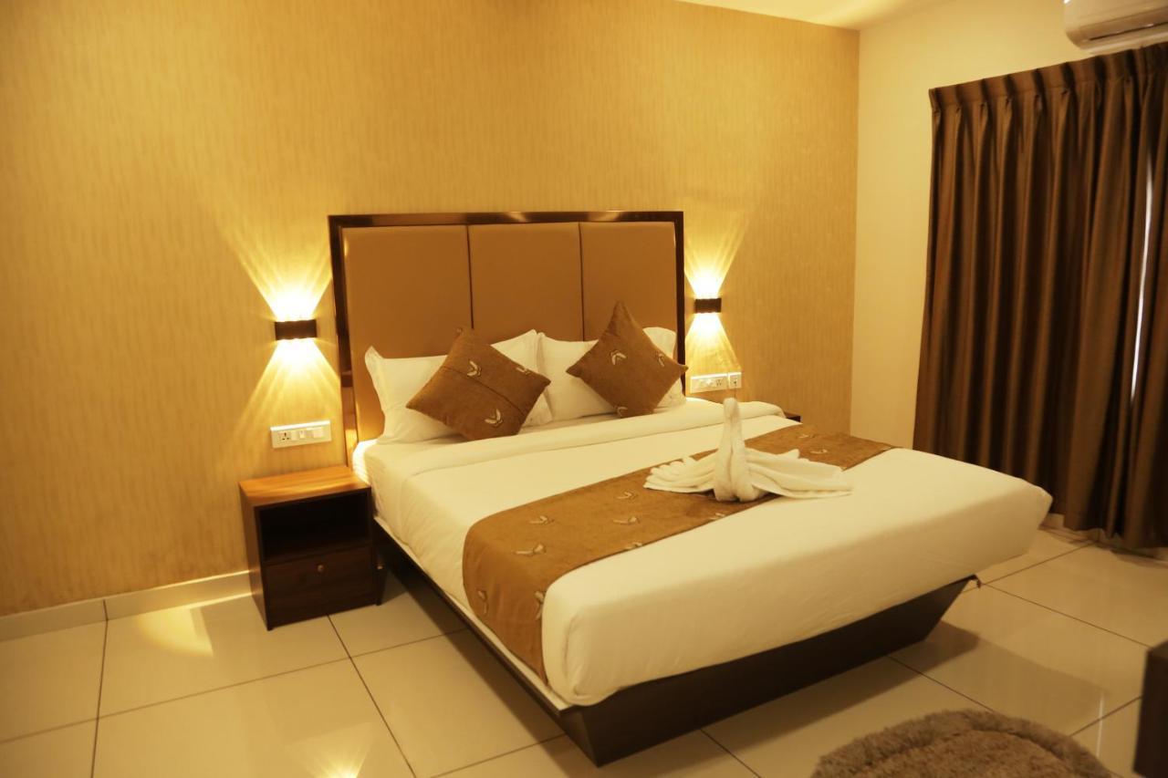 Esquina Residency Hotel Kochi Buitenkant foto